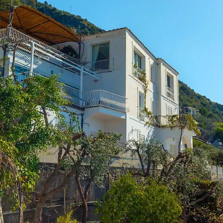 - Le Sirene Βίλα