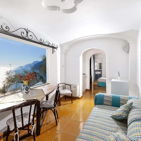 - Le Sirene فيلة