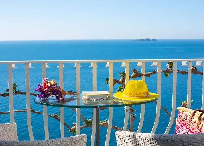 - Le Sirene * Ποζιτάνο